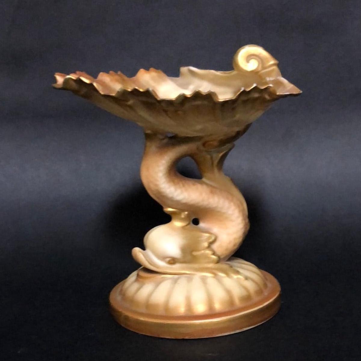 WORCHESTER DOLPHIN MOTIF DISH