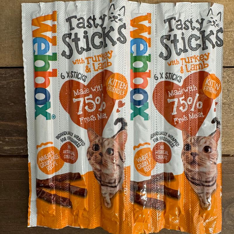 24x Webbox Turkey & Lamb Tasty Cat Sticks (4 Packs of 6 Sticks)